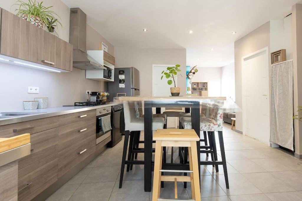 Charmant Logement De Qualite - Centre Ville De Millau Eksteriør bilde